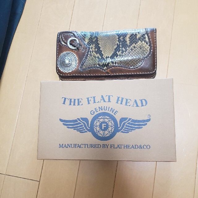 THE FLAT HEAD(フラットヘッド)のフラットヘッド　FlatHead　パイソン柄　ウォレット メンズのファッション小物(長財布)の商品写真