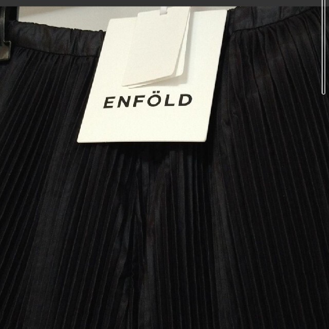 ENFOLD(エンフォルド)のエンフォルド　今季完売品　プリーツバルーンパンツ レディースのパンツ(カジュアルパンツ)の商品写真