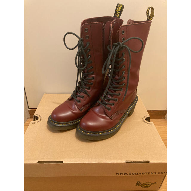 再値下げ✨Dr.Martens 14ホール チェリーレッド