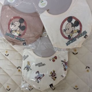 フタフタ(futafuta)の新品！フタフタ futafuta レトロミッキー レトミ スタイセット(ベビースタイ/よだれかけ)