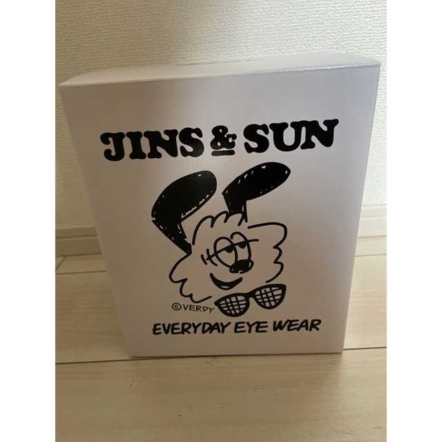 JINS(ジンズ)のJINS &SUN×Verdy 限定アイウェアスタンド&タイプV メンズのファッション小物(サングラス/メガネ)の商品写真