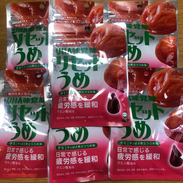 UHA味覚糖(ユーハミカクトウ)のUHA味覚糖　リセットうめ　グミ　クエン酸配合 食品/飲料/酒の健康食品(その他)の商品写真