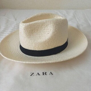 ザラ(ZARA)のZARA　ザラ　帽子　ハット　麦わら帽子　新品　未使用　白(麦わら帽子/ストローハット)