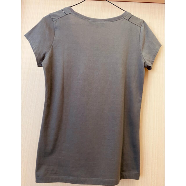 UNTITLED(アンタイトル)のuntitled  Tシャツ　タグ付き未使用品 レディースのトップス(Tシャツ(半袖/袖なし))の商品写真