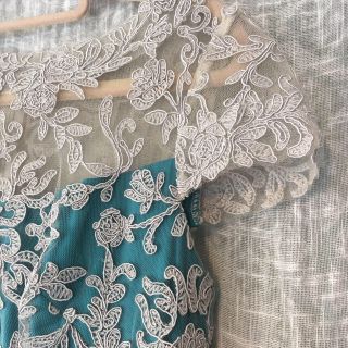 タダシショウジ(TADASHI SHOJI)のタダシショージワンピースジャパンパターン0サイズTADASHISHOJI(ひざ丈ワンピース)