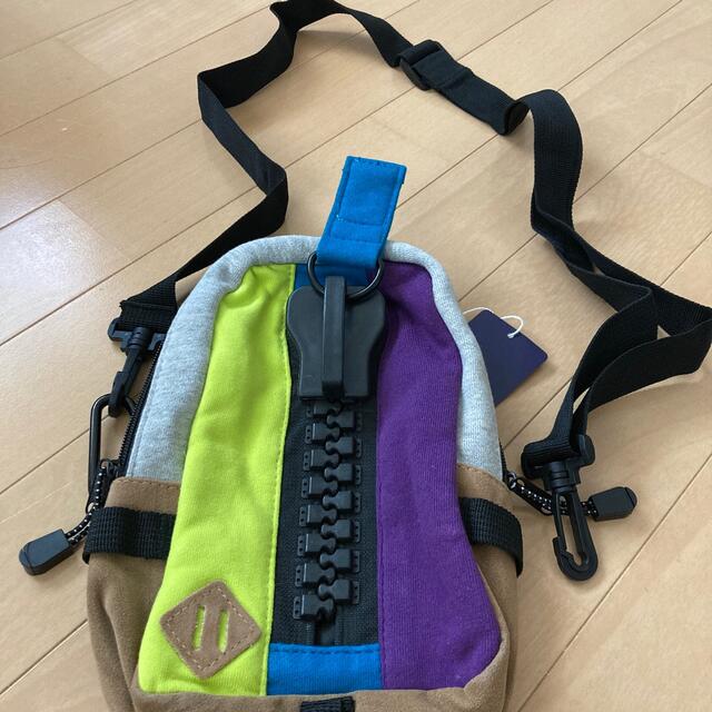 GYM MASTER(ジムマスター)のメガジップ　ミニショルダーバック メンズのバッグ(ショルダーバッグ)の商品写真