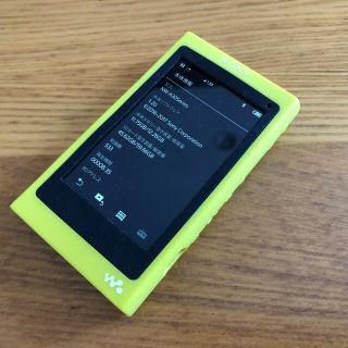 ウォークマン(WALKMAN)の本日のみ値下げ！SONY WALKMAN NW-A35 ケース付き(ポータブルプレーヤー)