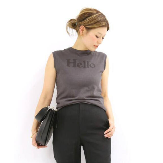 MADISONBLUE(マディソンブルー)のMADISONBLUE Hello ノースリーブＴ マディソンブルー  レディースのトップス(Tシャツ(半袖/袖なし))の商品写真