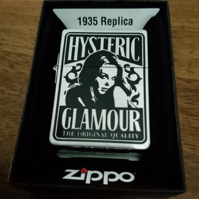 HYSTERIC GLAMOUR(ヒステリックグラマー)のヒステリックグラマー 1935レプリカ Zippo 新品未使用 メンズのファッション小物(タバコグッズ)の商品写真