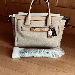 コーチ(COACH)の専用です　コーチ coach スワッガー　37  ハンドバッグ ショルダーバッグ(ハンドバッグ)