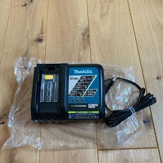 マキタ(Makita)のマキタ DC18RC 急速充電器(工具/メンテナンス)