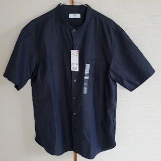 ユニクロ(UNIQLO)の新品未使用 ユニクロ メンズ リネンコットン スタンドカラー シャツ(シャツ)