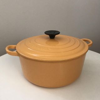 ルクルーゼ(LE CREUSET)のルクルーゼ ココットロンド 24㎝ サフランイエロー(鍋/フライパン)