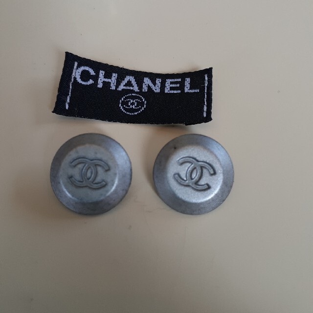 CHANEL(シャネル)のCHANELボタン ハンドメイドの素材/材料(生地/糸)の商品写真