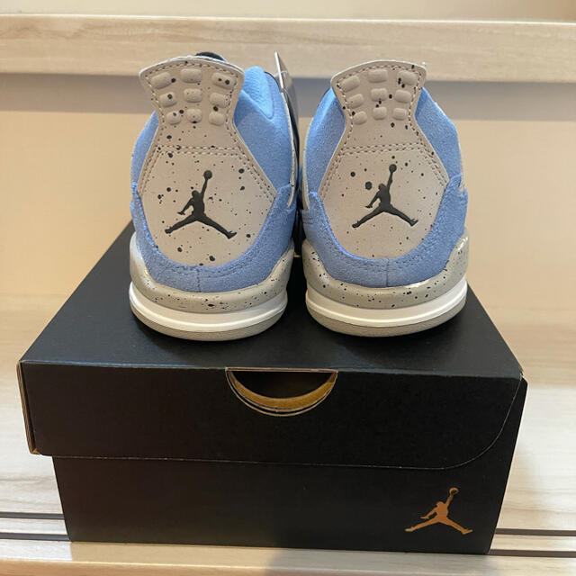 19.5 cm AIR JORDAN 4 "UNIVERSITY BLUE"