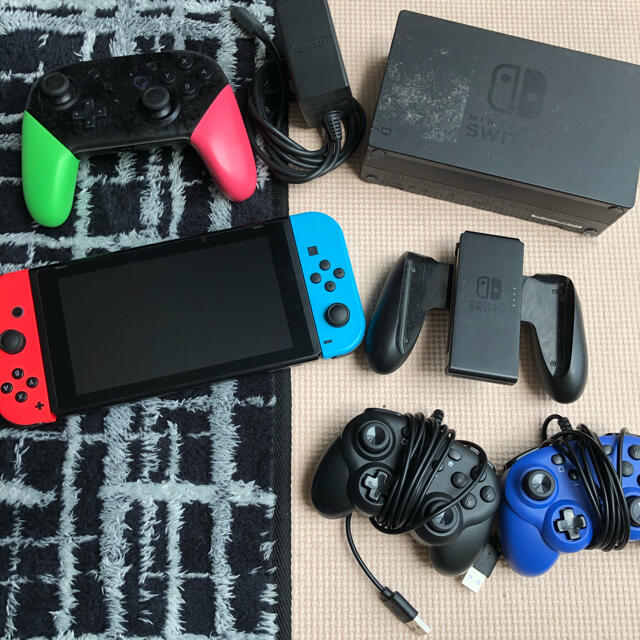 【美品】Nintendo Switch 本体箱無し