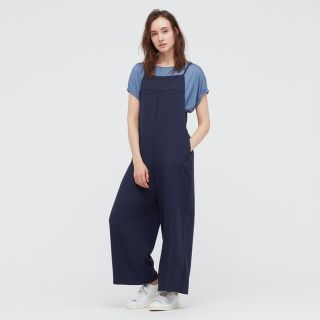 ユニクロ(UNIQLO)のドレープ キャミソール サロペット ユニクロ xs ネイビー(サロペット/オーバーオール)