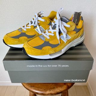 ニューバランス(New Balance)のNew Balance M992BB YELLOW(スニーカー)