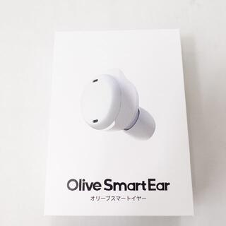 OLIVE UNION　OLIVE SMART EAR　ホワイト(ストラップ/イヤホンジャック)