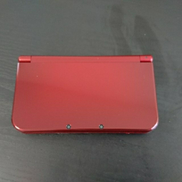 任天堂(ニンテンドウ)のNintendo 3DS NEW ニンテンドー 本体 LL メタリックレッド エンタメ/ホビーのゲームソフト/ゲーム機本体(携帯用ゲーム機本体)の商品写真