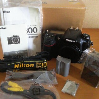 ニコン(Nikon)のニコン  Nikon D300  外箱付(デジタル一眼)