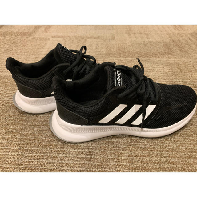 adidas(アディダス)の【AKKO様 専用】adidas ランニングシューズ ファルコンラン DBG98 レディースの靴/シューズ(スニーカー)の商品写真