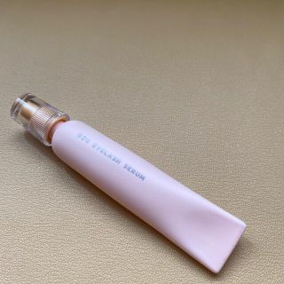 フローフシ(FLOWFUSHI)のuzu ウズ EYELASH SERUM まつげ・目もと美容液(まつ毛美容液)