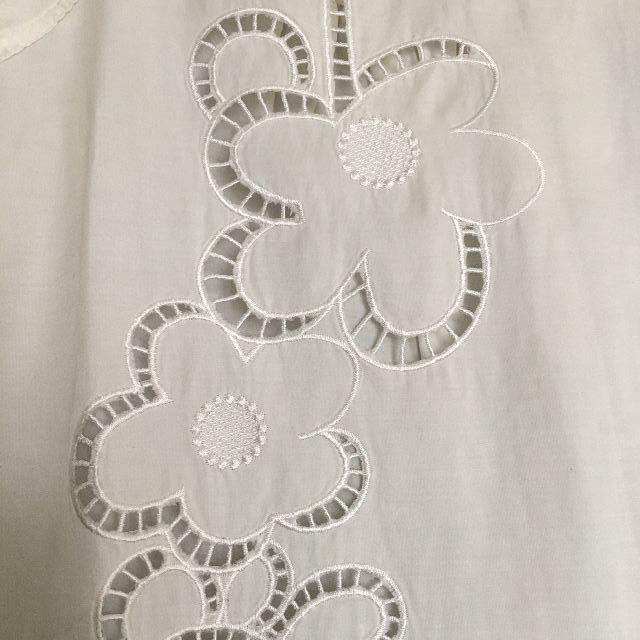 4月9日まで❣️ TSUMORI CHISATO ツモリ チサト 刺繍ブラウス 3