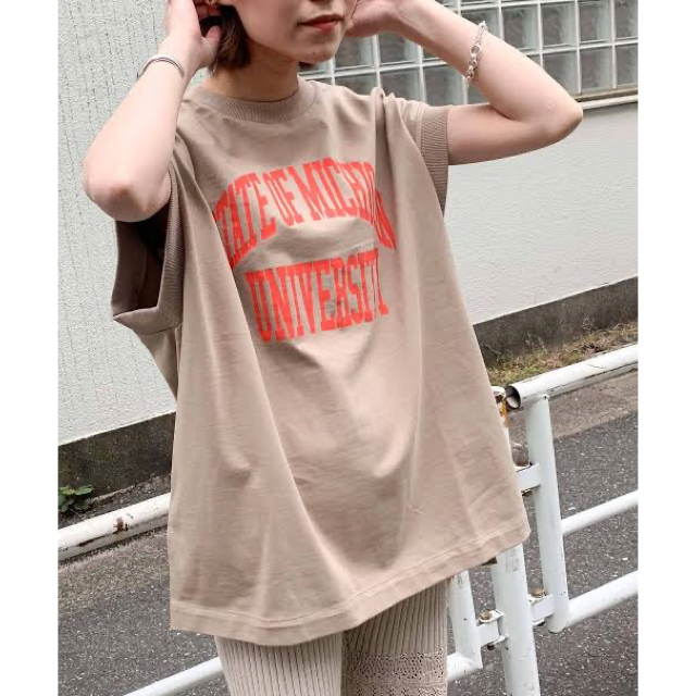 CIAOPANIC TYPY(チャオパニックティピー)のチャオパニックティピー　ヘビーウェイトカレッジプリントノースリTee レディースのトップス(Tシャツ(半袖/袖なし))の商品写真