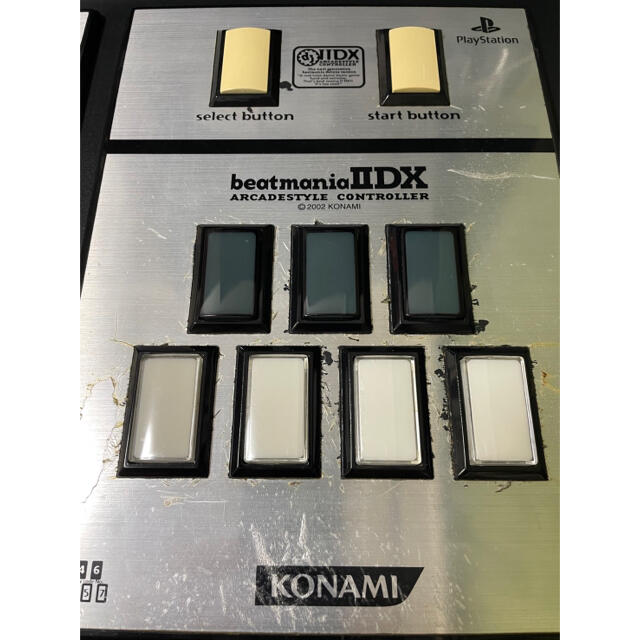 KONAMI(コナミ)のbeatmania IIDX アーケード仕様コントローラー(三和ボタン改造品) エンタメ/ホビーのゲームソフト/ゲーム機本体(その他)の商品写真