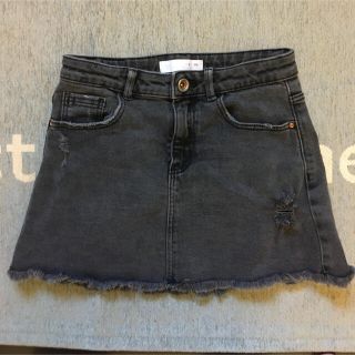 ザラキッズ(ZARA KIDS)のZARA KIDS ブラックデニムミニスカート size8(スカート)