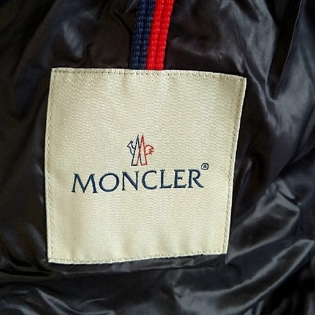 MONCLER(モンクレール)のMONCLER メンズのジャケット/アウター(ダウンジャケット)の商品写真