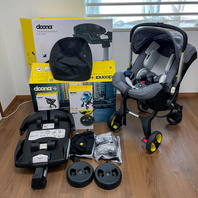 新しい到着 doona ベビーカー＋isofix ドゥーナ ドゥーナ