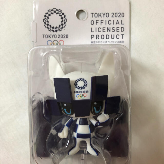 東京オリンピック　マスコット　3Dパズル エンタメ/ホビーのおもちゃ/ぬいぐるみ(キャラクターグッズ)の商品写真