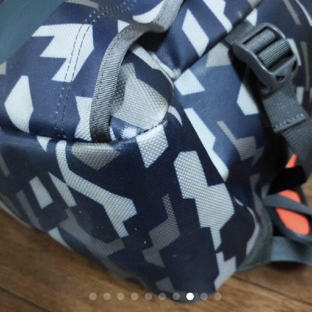 THE NORTH FACE(ザノースフェイス)の【希少廃盤カラー】BCヒューズボックス リュック30L メンズのバッグ(バッグパック/リュック)の商品写真