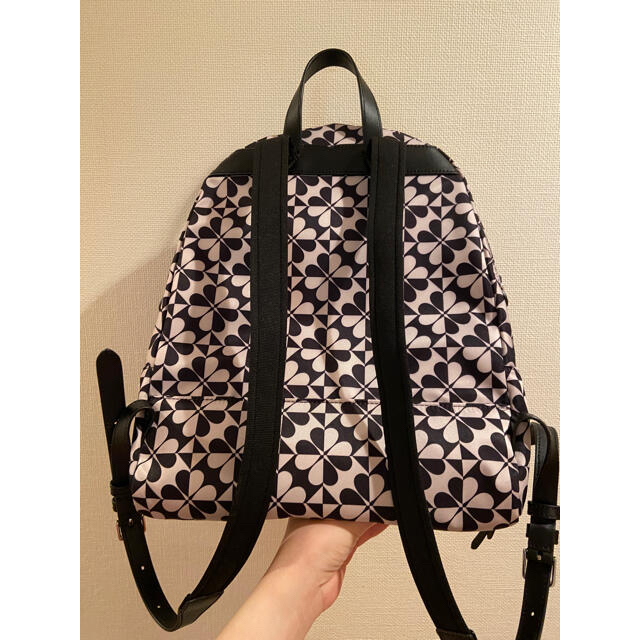 ✨極美品✨ kate spade リュックサック クローバー プレートロゴ