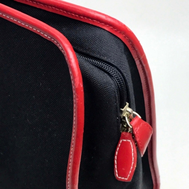 kate spade new york(ケイトスペードニューヨーク)のケイトスペード Kate Spade バイカラー ラージ 2WAY ショルダーバッグ ボストンバッグ キャンバス/レザー ブラック×レッド レディースのバッグ(ボストンバッグ)の商品写真