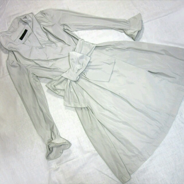 フリルママ様専用 レディースのジャケット/アウター(トレンチコート)の商品写真