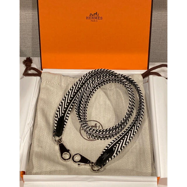 Hermes(エルメス)のレア！新品　エルメス　HERMES バンドリエール　カヴァル　バッグストラップ レディースのファッション小物(その他)の商品写真