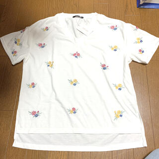 イング(INGNI)のINGNI Tシャツ ホワイト 花柄(Tシャツ(半袖/袖なし))