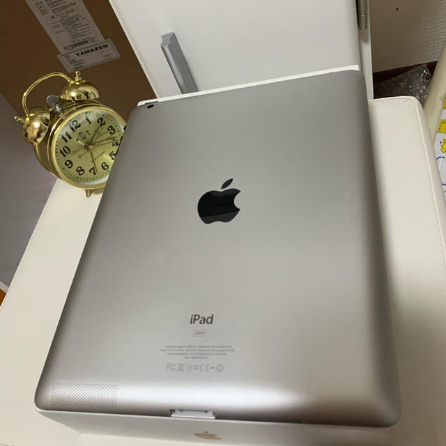 準美品　iPad3 32GB  WIFIモデル　アイパッド　第3世代 1