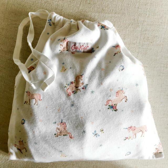 Cath Kidston(キャスキッドソン)の【vivi様専用】スリップウェア・ロンパスセット(ユニコーン柄) キッズ/ベビー/マタニティのベビー服(~85cm)(ロンパース)の商品写真