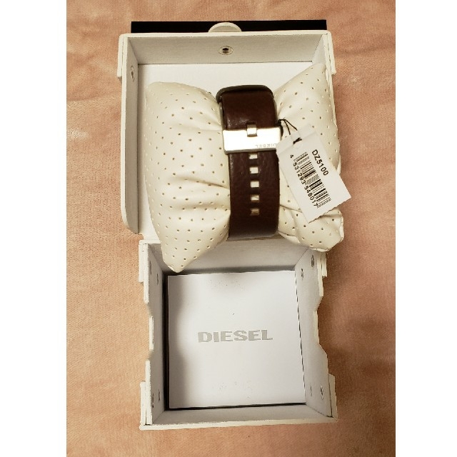 DIESEL(ディーゼル)のDIESEL 腕時計 レディースのファッション小物(腕時計)の商品写真
