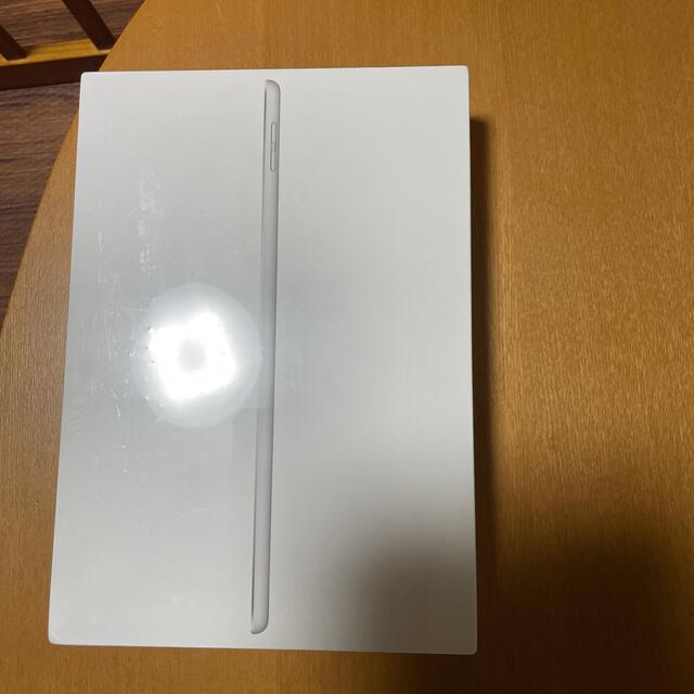 送料無料キャンペーン?】 iPad - Apple 第8世代 128GB シルバー 新品未