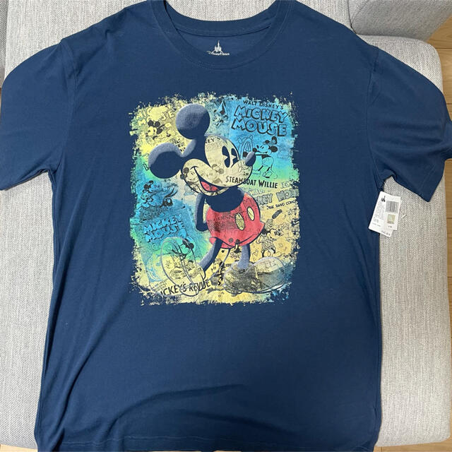 Disney(ディズニー)の上海ディズニー　Tシャツ USサイズのL  メンズのトップス(Tシャツ/カットソー(半袖/袖なし))の商品写真