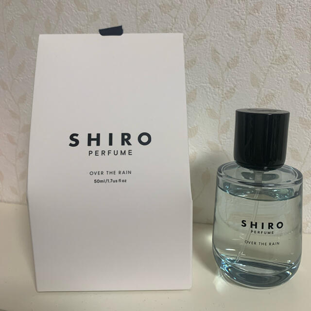 shiro  ネット限定品　完売　オーバーザレイン　オードパルファン