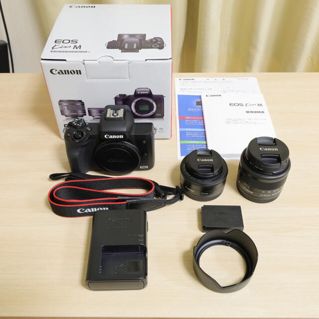 Canon EOS Kiss M ダブルレンズキット 中古 ミラーレス一眼 Canon EOS Kiss M ダブルレンズキット 中古 ミラーレス一眼
