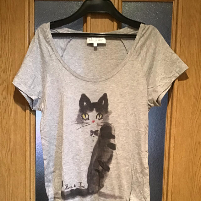 PAUL & JOE(ポールアンドジョー)のポール&ジョー　猫柄Tシャツ　 レディースのトップス(Tシャツ(半袖/袖なし))の商品写真