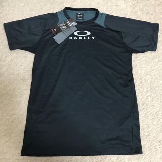 オークリー(Oakley)のOakley Tシャツ　Mサイズ❣️(Tシャツ/カットソー(半袖/袖なし))