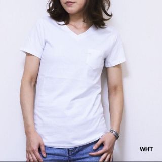 ゲス(GUESS)のGUESS//VネックTシャツ(Tシャツ(半袖/袖なし))